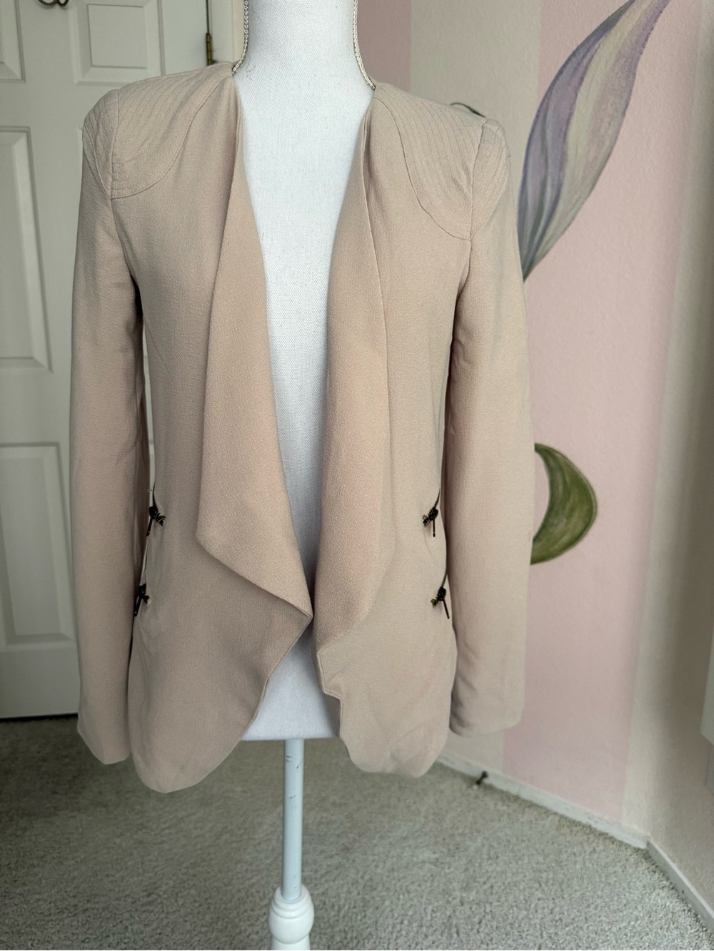 Just Fab Woman’s Open-Front Blazer Jacket in Light Beige